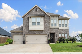 1432 Cannon Ln, Cave Springs, AR 72718