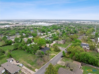 1800 N 15th St, Temple, TX 76501