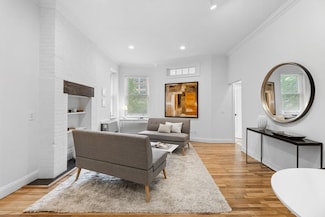 264 9th St Unit 2R, Jersey City, NJ 07302