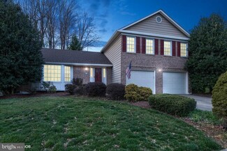 4539 Gilbertson Rd, Fairfax, VA 22032