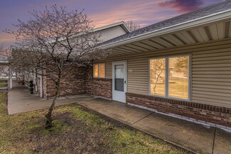 5522 Ivy Dr, Stevensville, MI 49127
