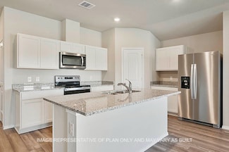 101 Rockbridge Dr, Huntsville, TX 77340
