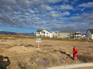 3648 W 900 N Unit 207, Clinton, UT 84015