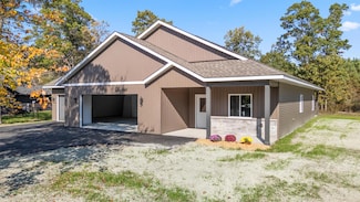 4680 Cedar Scenic Rd, Baxter, MN 56425