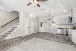 4106 White St, Bacliff, TX 77518