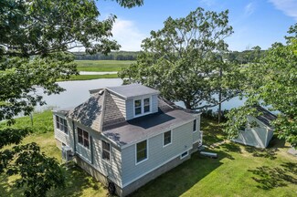 8 Dyke Rd, Kennebunkport, ME 04046