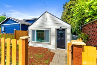 2312 S 126th St, Seattle, WA 98168