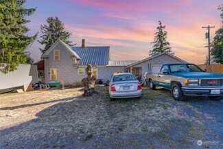 402 S Chelan Ave, Waterville, WA 98858