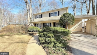5037 Linette Ln, Annandale, VA 22003