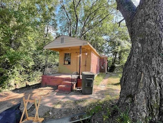 1079 Saint Charles Ave, Memphis, TN 38107