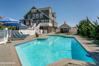 1401 Ocean Ave, Mantoloking, NJ 08738