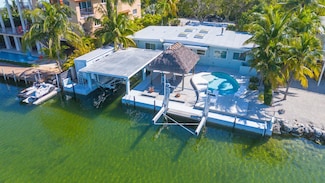 1136 W Shore Dr, Big Pine Key, FL 33043