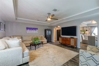 2328 32nd Ave N, Texas City, TX 77590