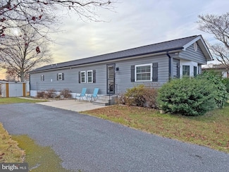 23 Carriage Ln, Rehoboth Beach, DE 19971