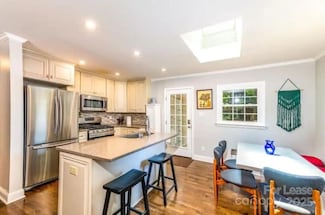 827 Spruce St, Charlotte, NC 28203