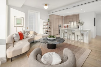 138 E 50th St Unit 41B, New York, NY 10022