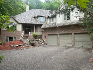 6323 Timber Trail, Edina, MN 55439