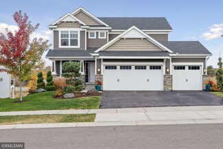 1647 71st St W, Inver Grove Heights, MN 55077