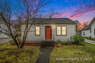 119 Robinson St, Allegan, MI 49010