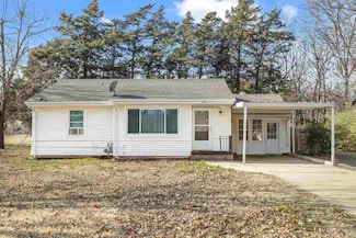 1916 Turner St, Ponca City, OK 74604