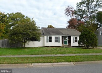 26 Havertown Rd, Newark, DE 19713