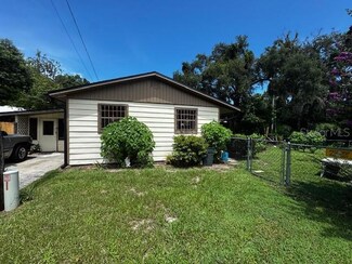 830 Apopka Blvd, Apopka, FL 32703