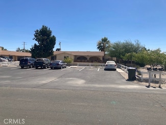 13237 Mohawk Rd, Apple Valley, CA 92308