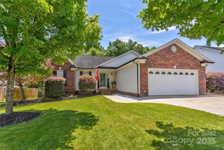 1209 Danielle Downs Ct SE, Concord, NC 28025