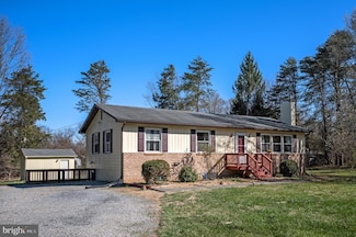 6521 Howellsville Rd, Front Royal, VA 22630