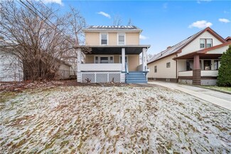 4707 Blythin Rd, Cleveland, OH 44125