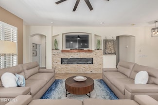 4131 W Saddlehorn Rd, Phoenix, AZ 85083