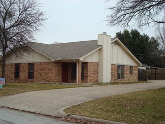 5708 Cancun Dr, North Richland Hills, TX 76180