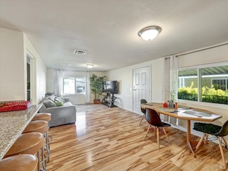 158 Rancho Verde Cir, Rohnert Park, CA 94928