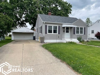 505 Conrad Ct, Burlington, IA 52601