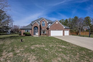 4644 S Grassy Ct, New Palestine, IN 46163