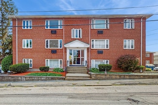 26 Carey Ave Unit 4, Watertown, MA 02472