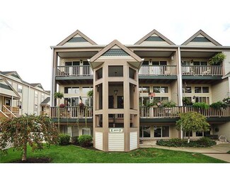 1099 Riverside Dr, Beaver, PA 15009
