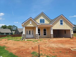 8 Dinsmore Ct, Greenville, SC 29607