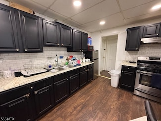159 2nd St, Elizabethport, NJ 07206