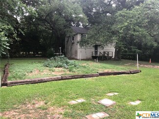 116 Scott St, San Marcos, TX 78666