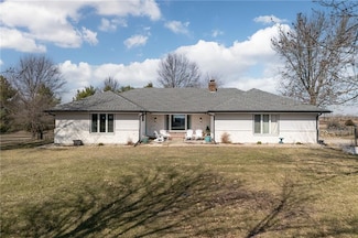 183 NW Bass Ln, Maysville, MO 64469