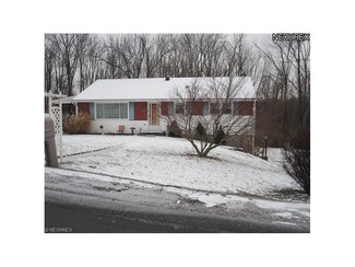 116 Burton Dr, Cadiz, OH 43907
