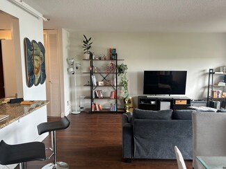 872 Massachusetts Ave Unit 410, Cambridge, MA 02139