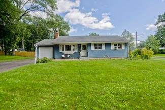 198 Connecticut Ave, Newington, CT 06111