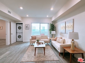 3050 W 11th St Unit 204, Los Angeles, CA 90006