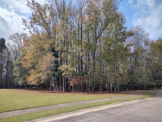 104 Gambit Ct, Washington, NC 27889