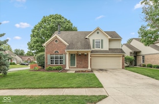 11051 Oakridge Dr, Fishers, IN 46038