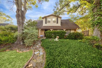 7722 Redding Rd, Houston, TX 77036