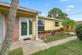 206 Anglers Cir, Jupiter, FL 33458
