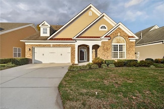 1425 Blairwood Ln, Chesapeake, VA 23320